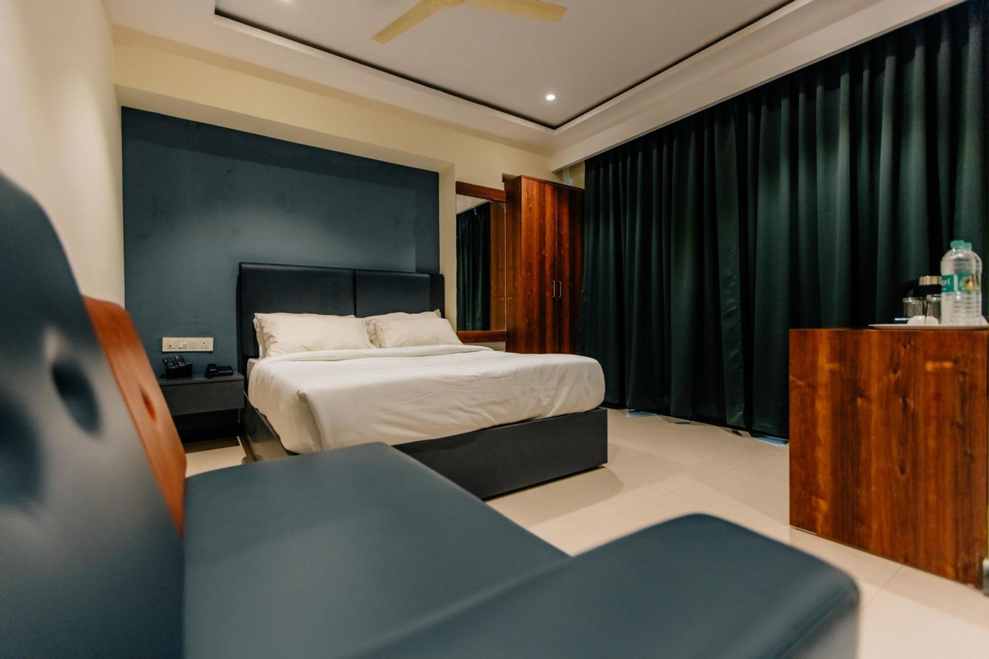 No 7 Vista Hotell Bangalore Eksteriør bilde